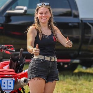 Meet your Posher, Taylor